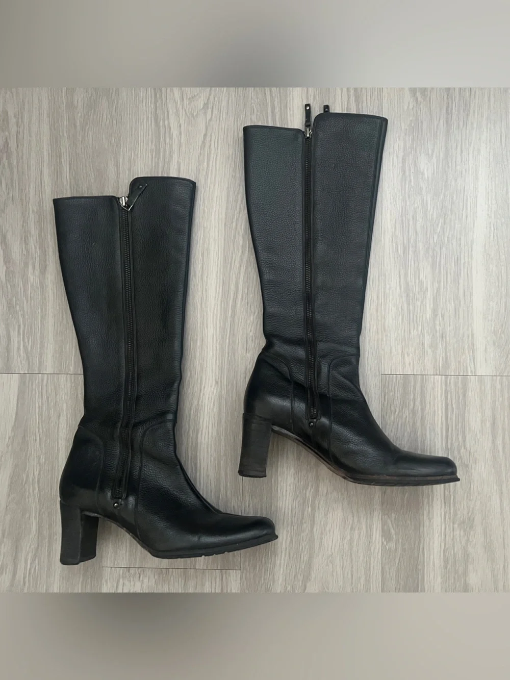 Cole Haan Women’s Black Leather Knee High Boots Size 8B Vibram Sole Block Heel